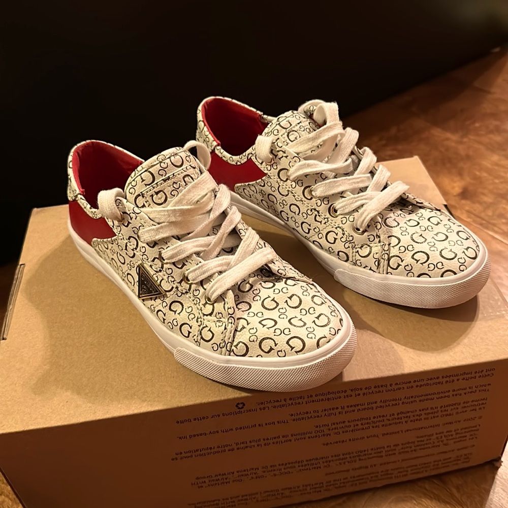 GUESS Women sneakers size 7.5